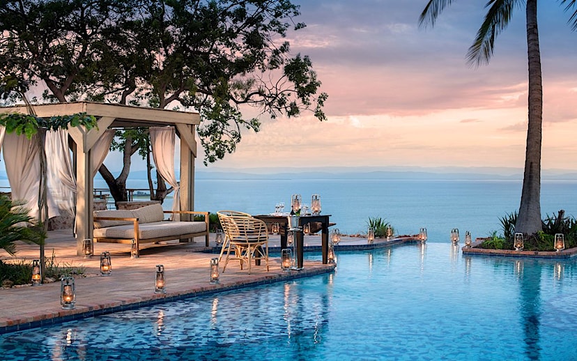 swimming-pool