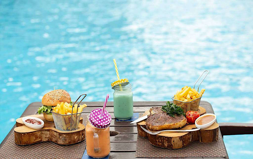 Dining in Swimming Pool