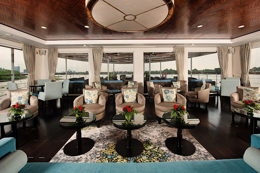 Panoramic Lounge