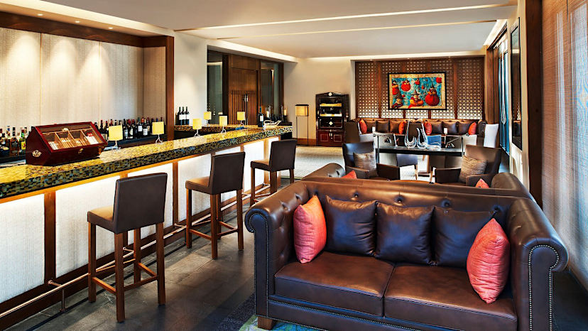 bar