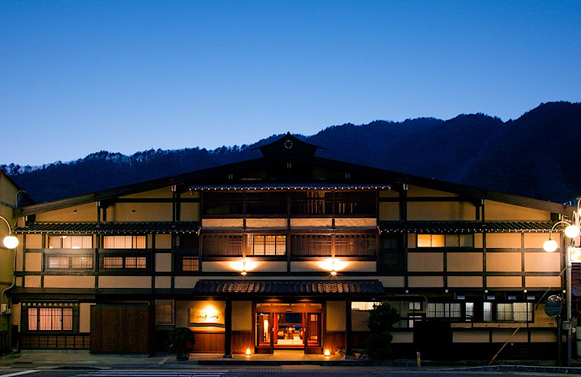 Urara Tsutaya Ryokan