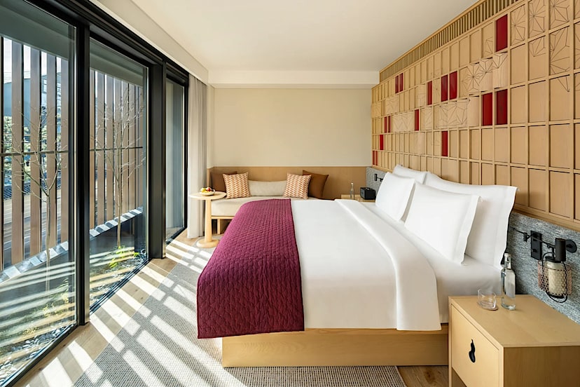 Superior King Room