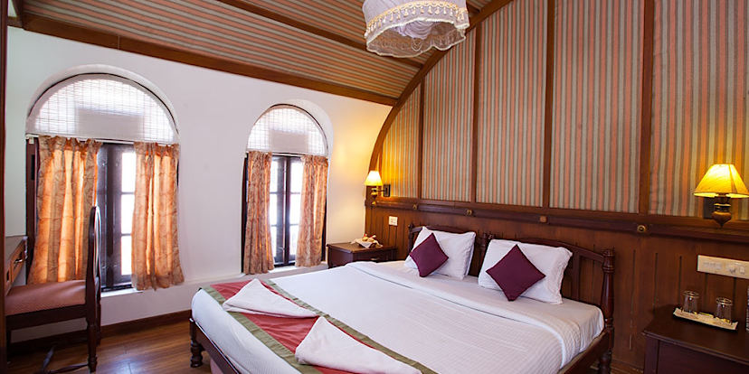1 Bedroom Lake Royale Deluxe AC