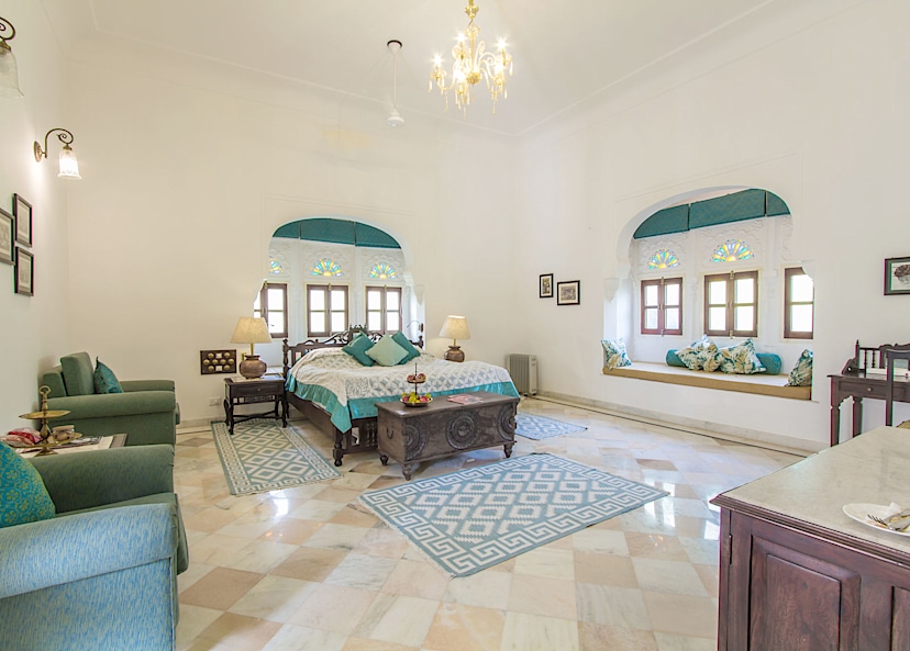 Deluxe Suite