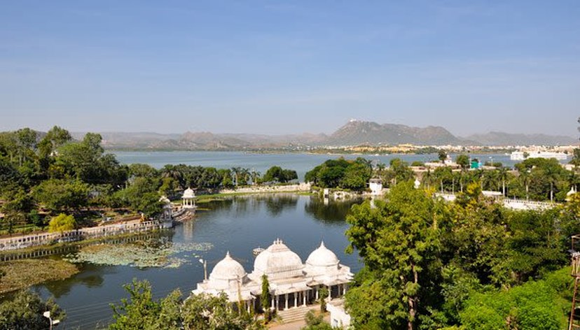 Pichola Lake