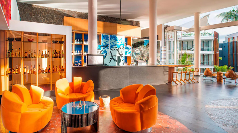 Bar Lounge