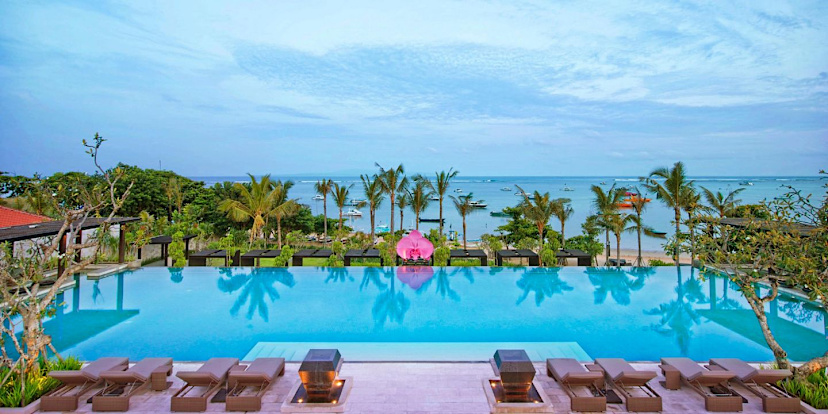 The Infinity Pool at The Intercontinental Bali Sanur