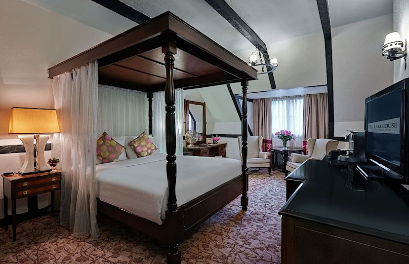 deluxe room