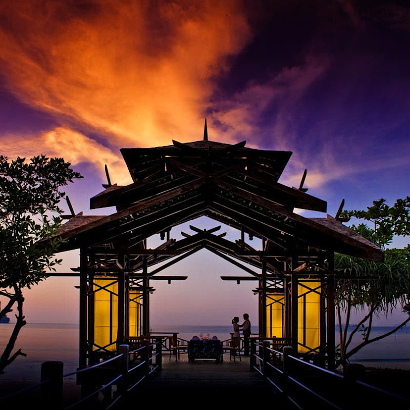 bungaraya island resort private dining