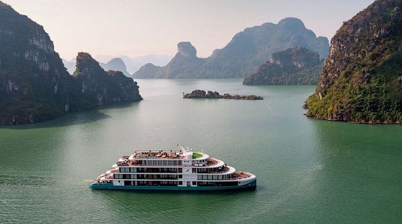 Cruise Exterior