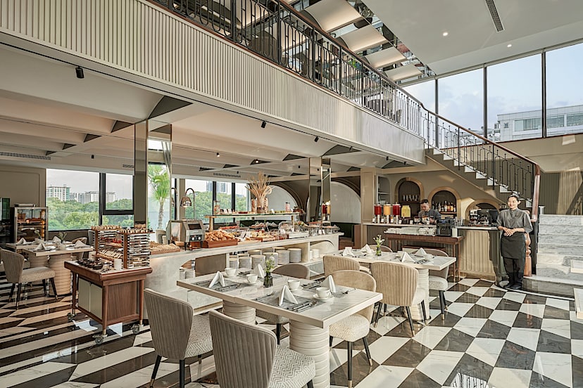Cloud Nine Sai Gon Restaurant