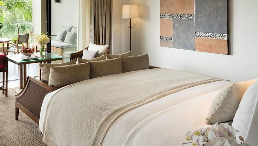 Deluxe Layan Suite