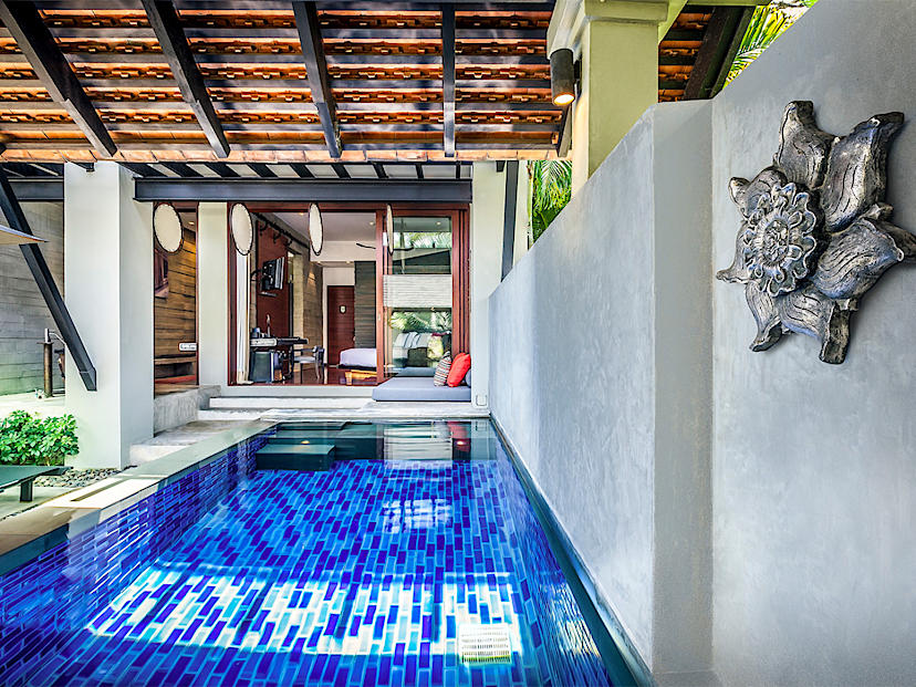 Private Pool Suite