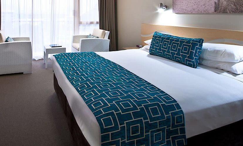 Superior King Balcony Room