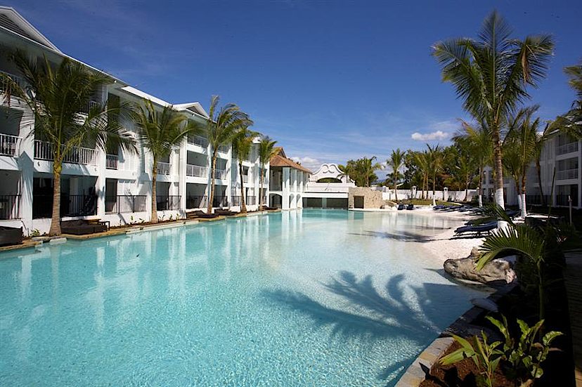 exterior pool