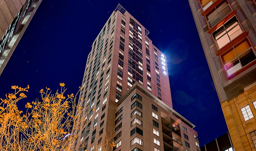Amora Jamison Hotel