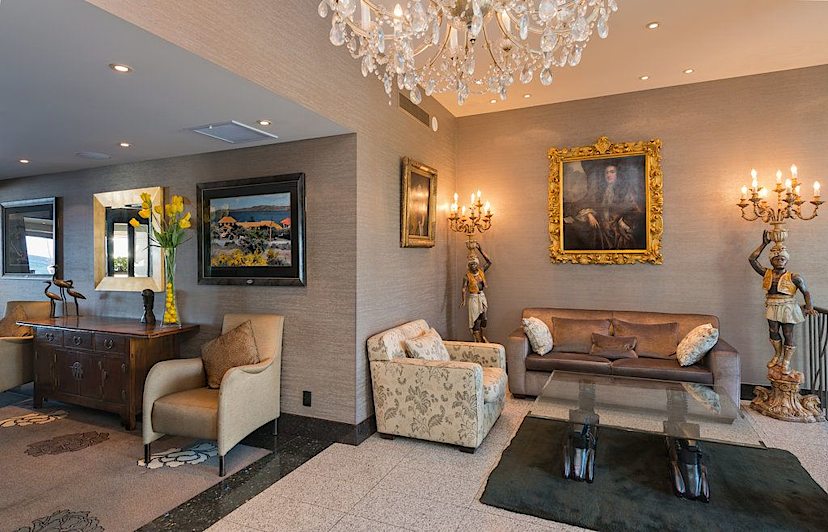 lobby