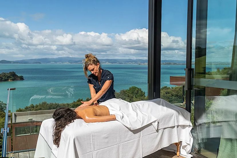 WAIHEKE ISLAND