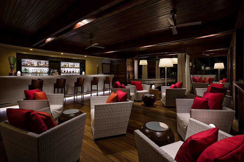 Bar Lounge