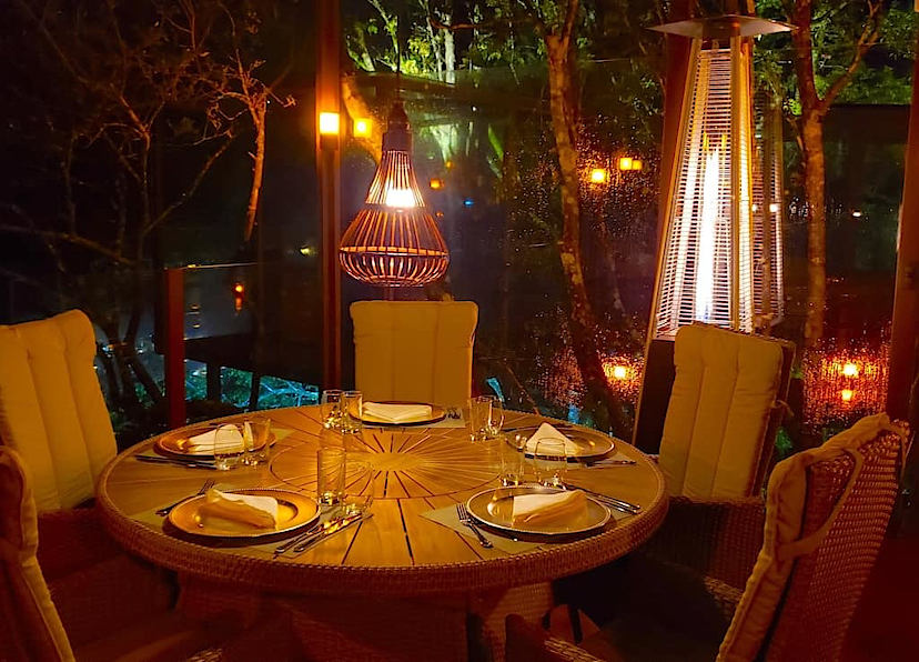 Treetop Dining