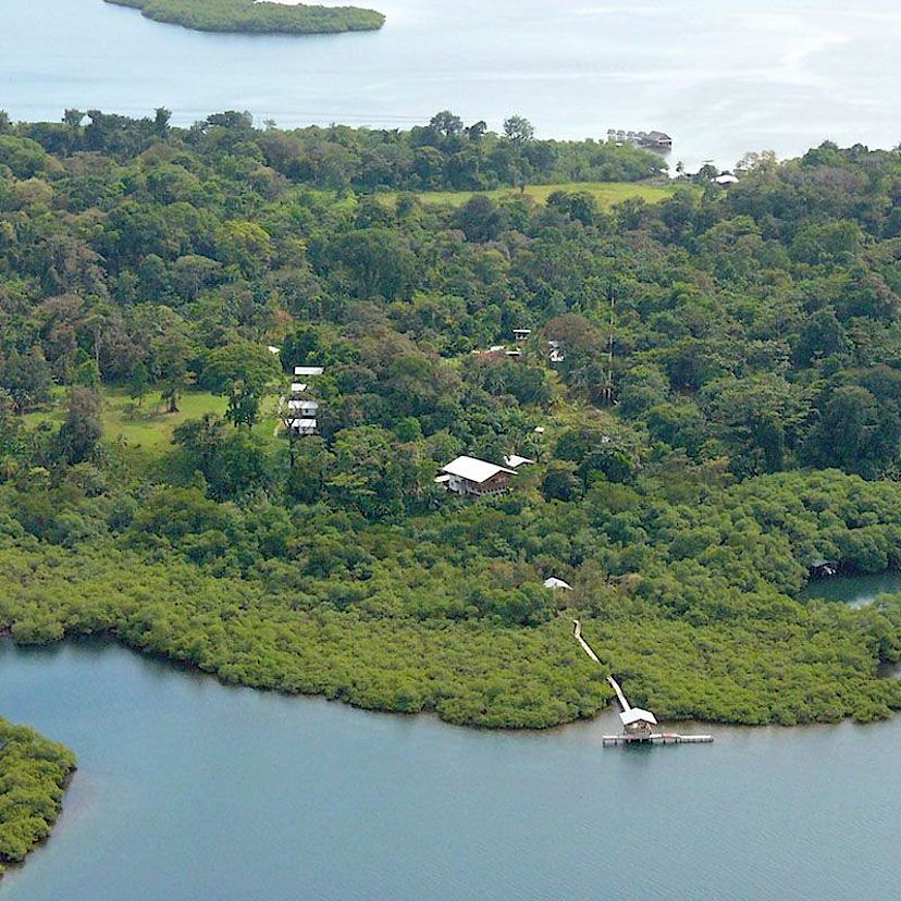 Tranquilo Bay Eco Adventure Lodge