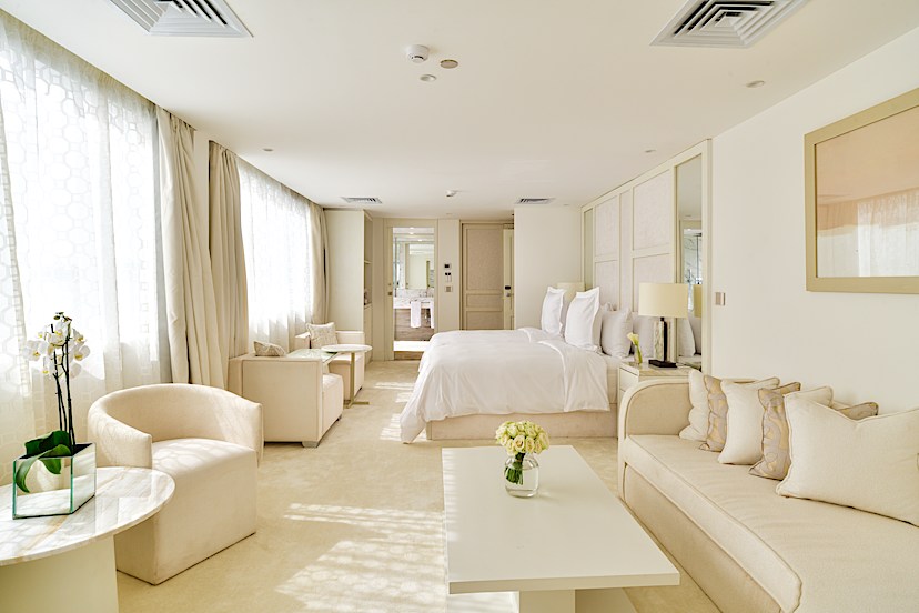 Luxury Suite