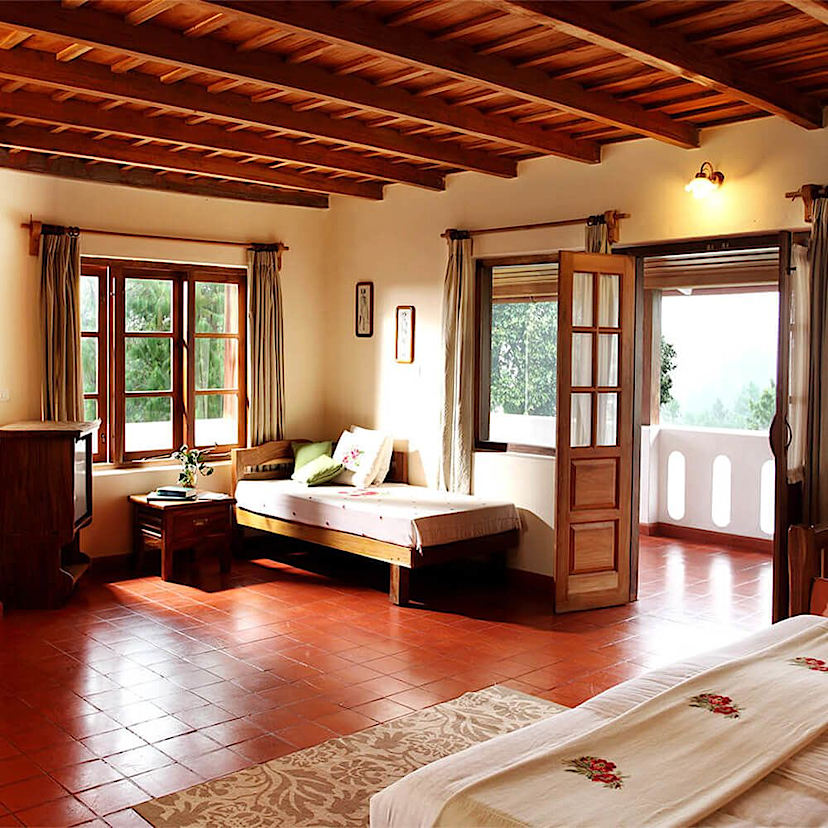 Estate Room