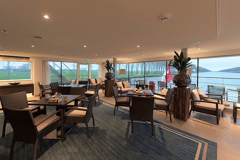 Panorama Lounge