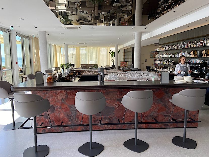 Bar Lounge