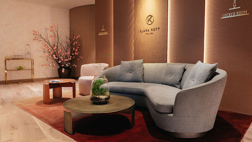 Spa Entrance
