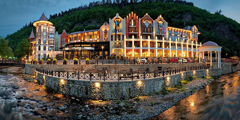 Crowne Plaza Borjomi