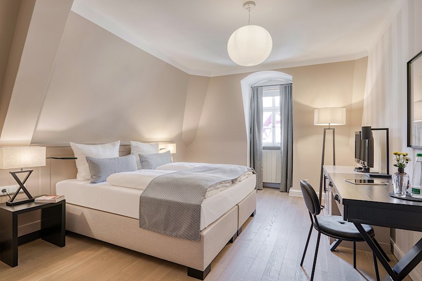Double Room Standard Deluxe