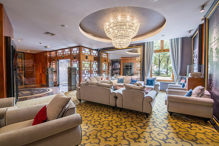 Hanza Hotel