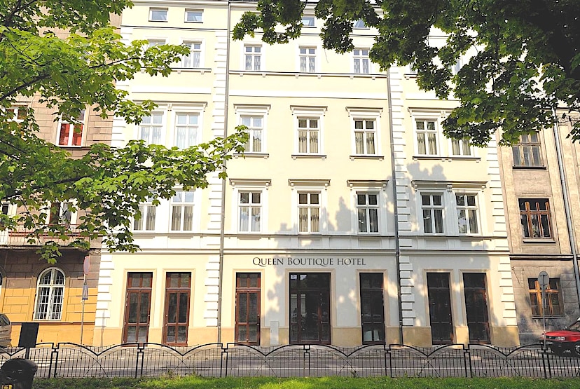 Queen Boutique Hotel