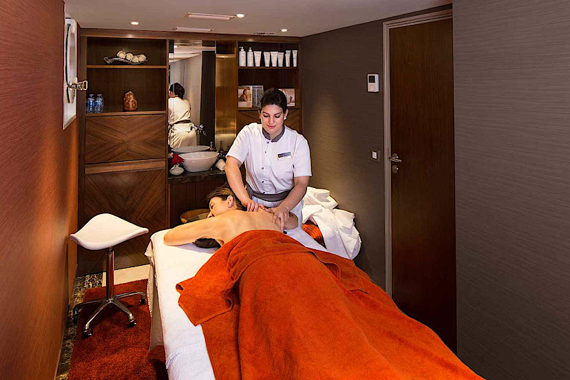 Massage Salon