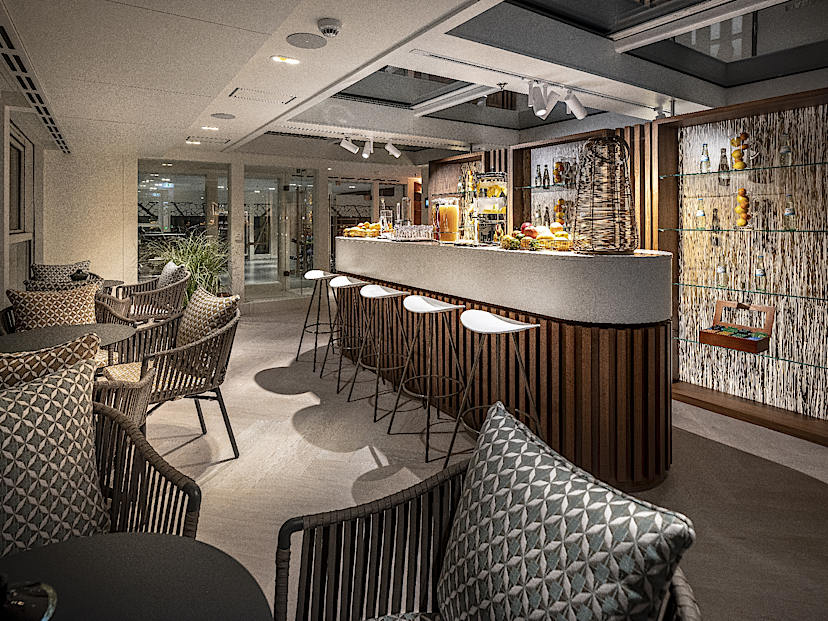 Zeb Wellness Studio Bar