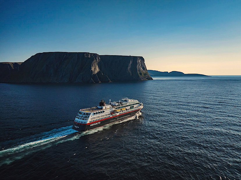 MS Trollfjord