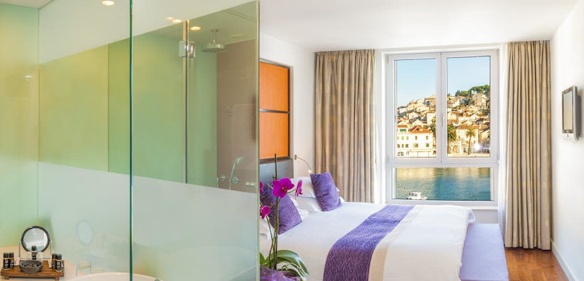 Superior Sea View Room
