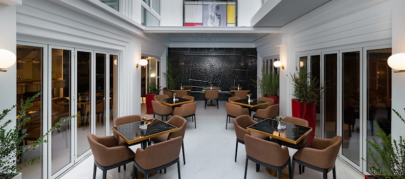 Bar Lounge