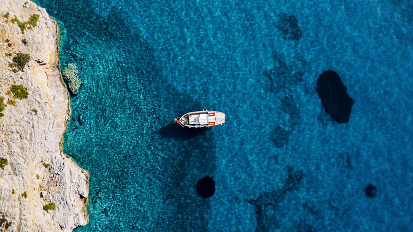 Crusing the Cyclades