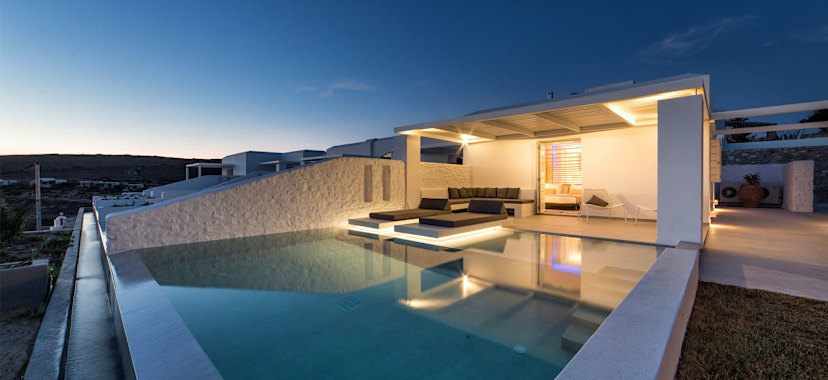 Walk Out Infinity Pool