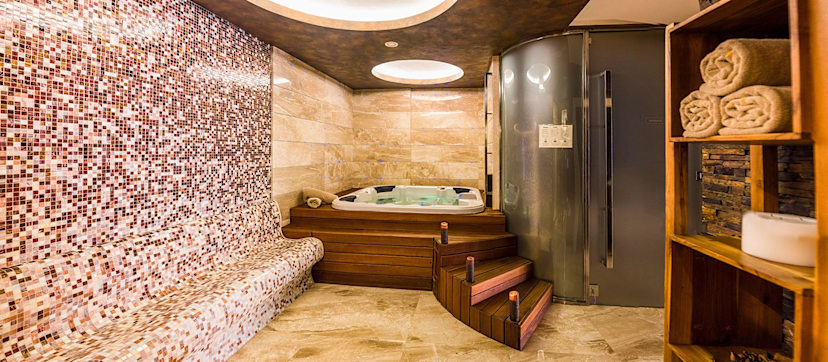 Jacuzzi