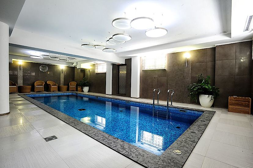 pool