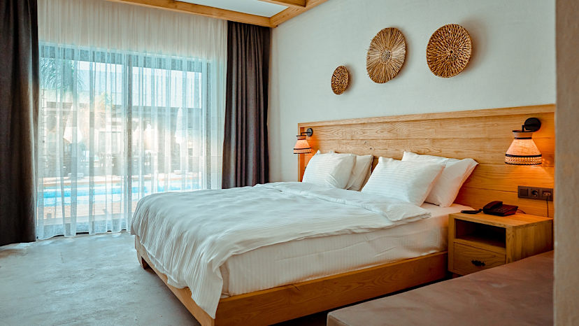 Swim Up Deluxe Room