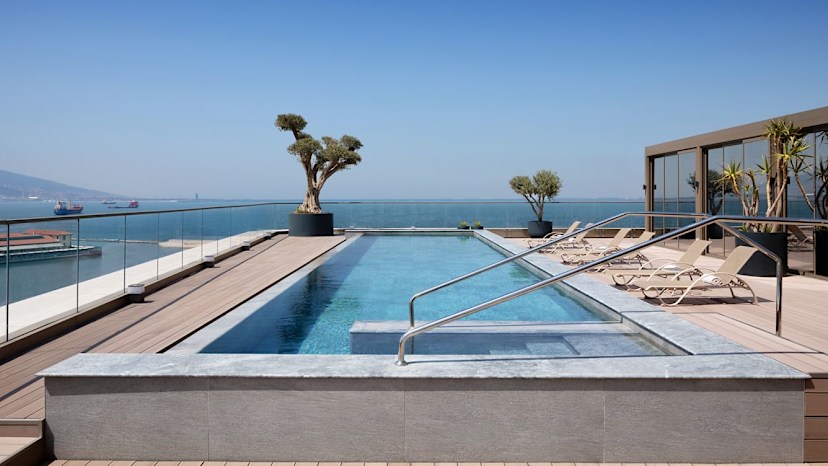 Outdoor Swimming Pool
