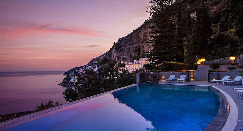 Infinity Pool & Terrace