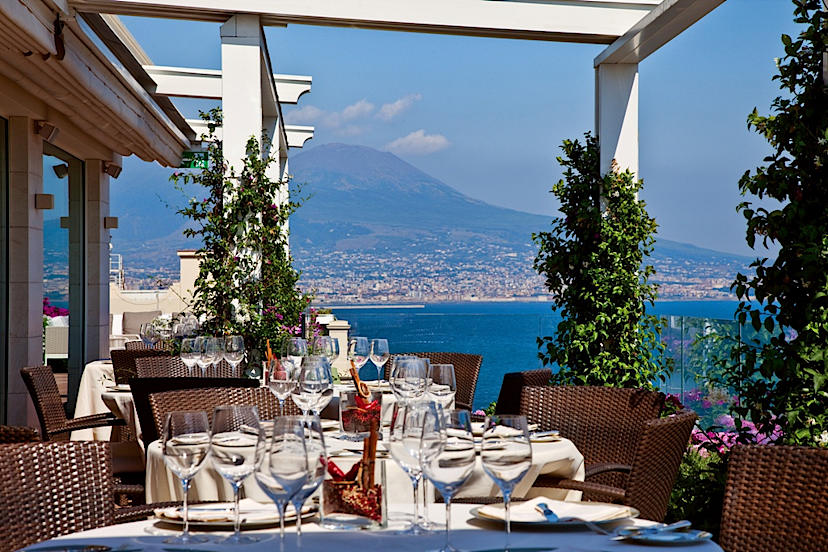 Alfresco Dining