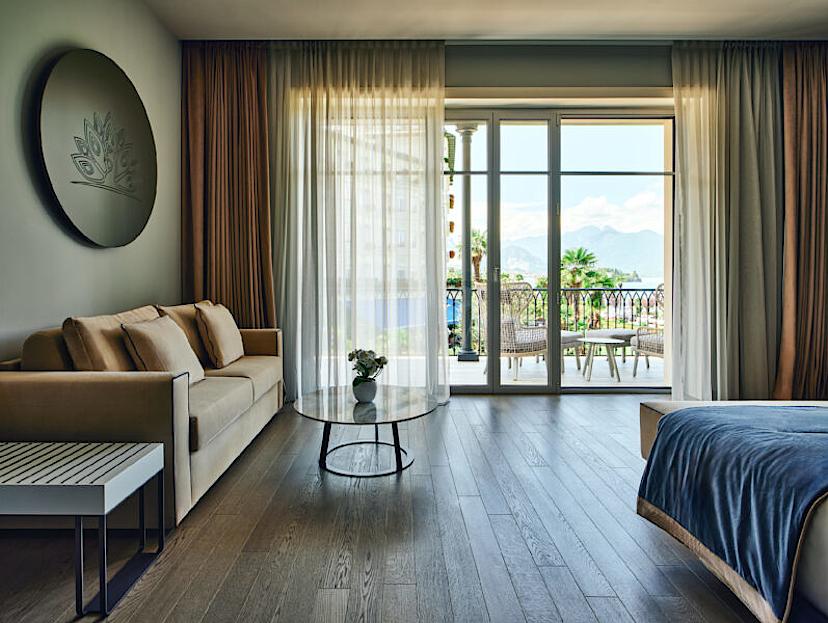 Boutique Junior Suite Lake View
