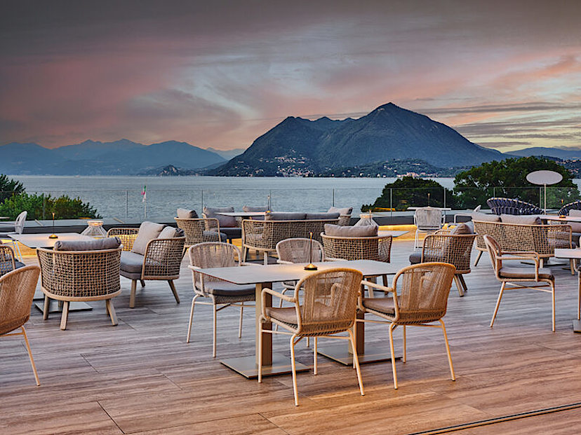 Rooftop Lounge
