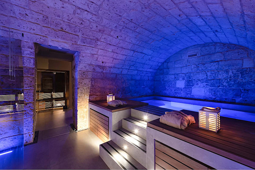 Plunge Pool